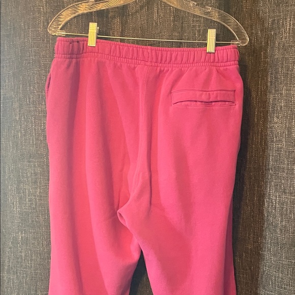 Nike pink Joggers - Picture 3 of 7